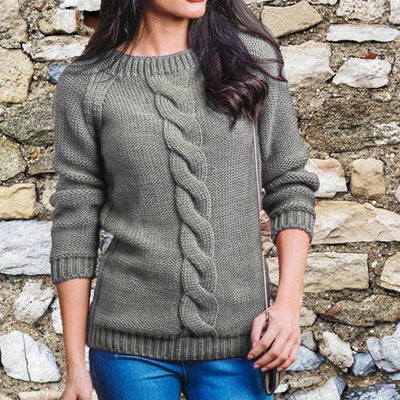 Emma | Elegant strikkegenser med flettede detaljer
