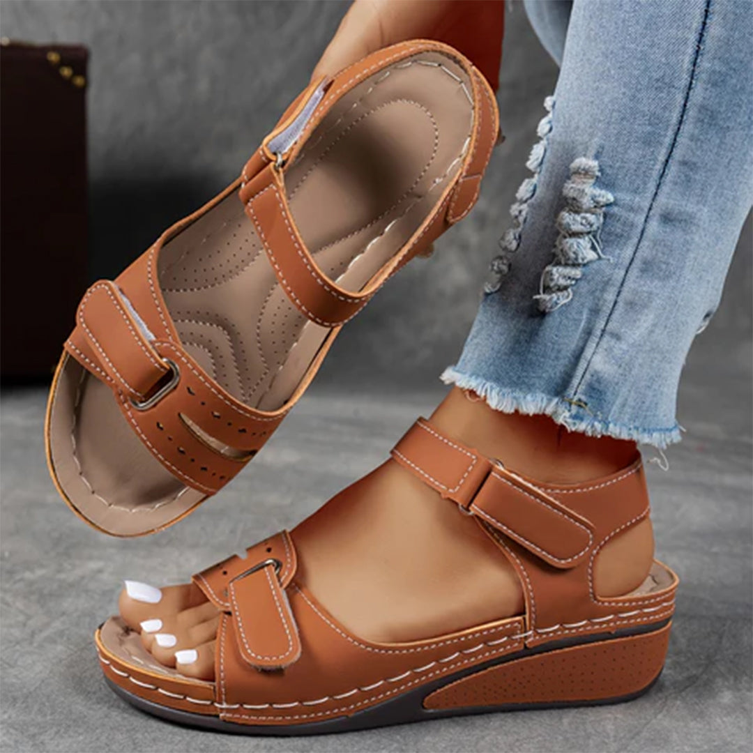 Inez | Stilrene ortopediske sandaler med støtte