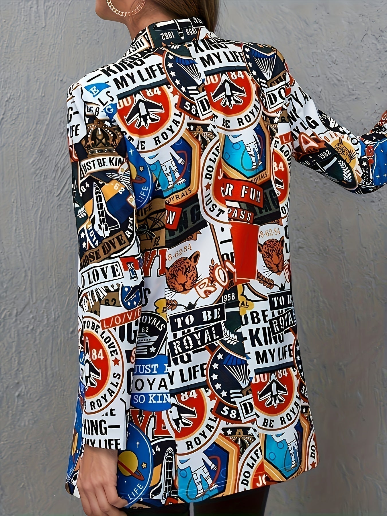 Jolene | Dristig blazer dame med collage-mønster