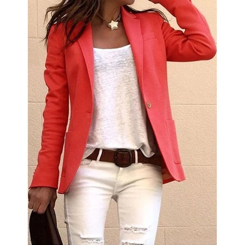 Leona | Uformell blazer dame med slank fasong