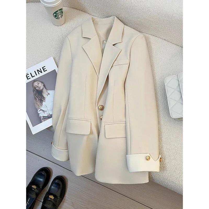Lucille | Elegant blazer dame med gullknapper