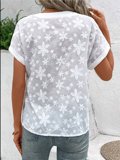 Luna | Elegant hvit bluse med V-hals
