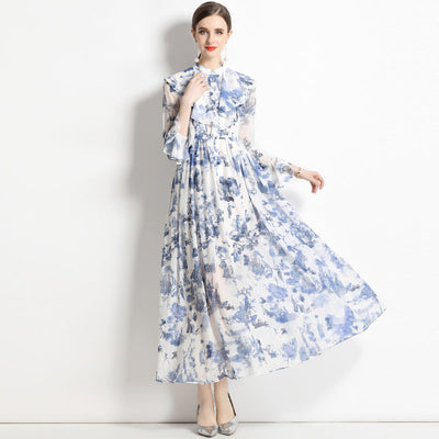 Mia | Elegant kjole med kunstnerisk blekktrykk