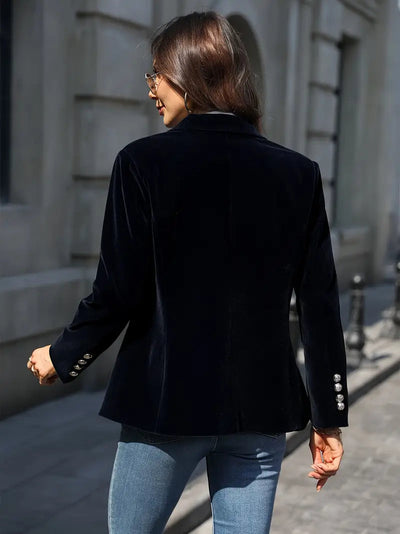 Vivian | Elegant blazer dame med gullknapper
