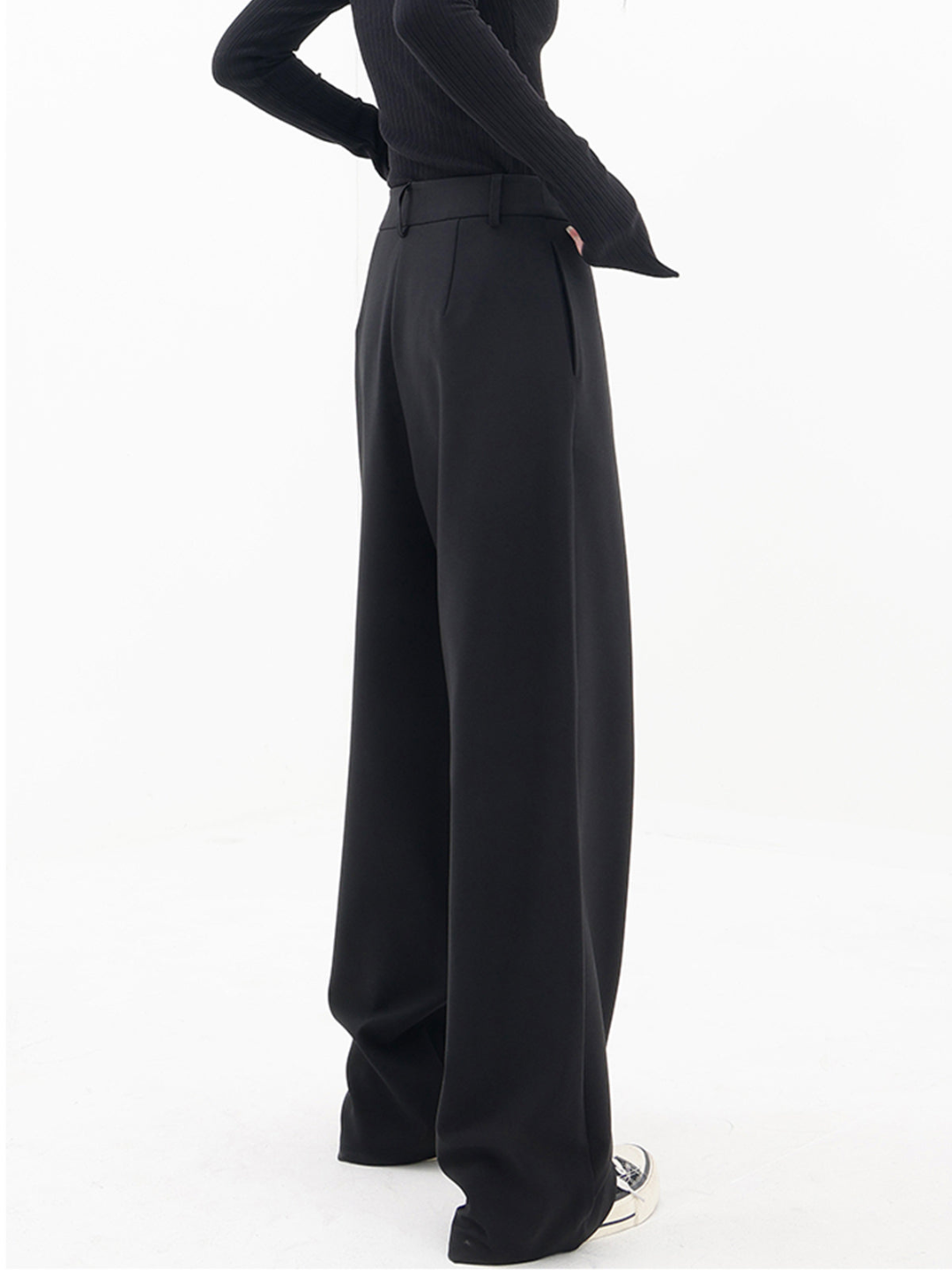 Ylva | Moderne baggy bukser med asymmetrisk talje
