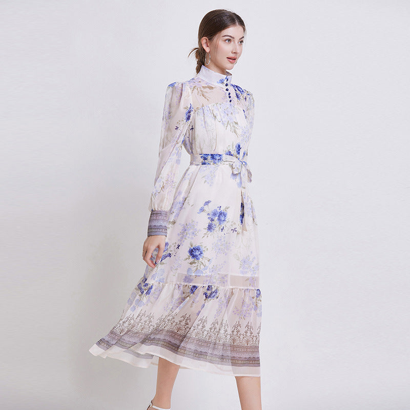 Zehlia | Elegant blomstrete kjole for sommerens anledninger