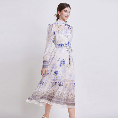 Zehlia | Elegant blomstrete kjole for sommerens anledninger