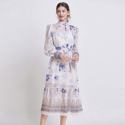 Zehlia | Elegant blomstrete kjole for sommerens anledninger